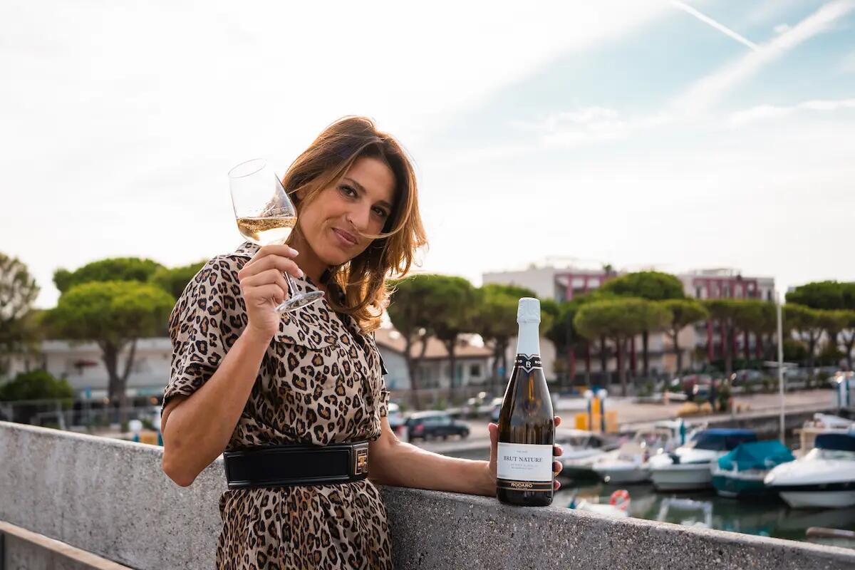 Torna a Lignano Taj Fashion week, abbinamento vino e moda - 