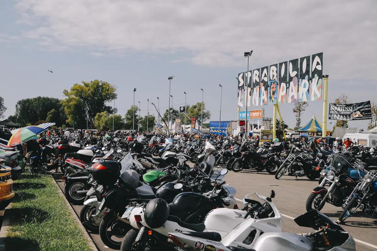 <strong>La madrina della 37ª Biker Fest Samira Lui inaugura ufficialmente il lungo weekend della moto</strong> -