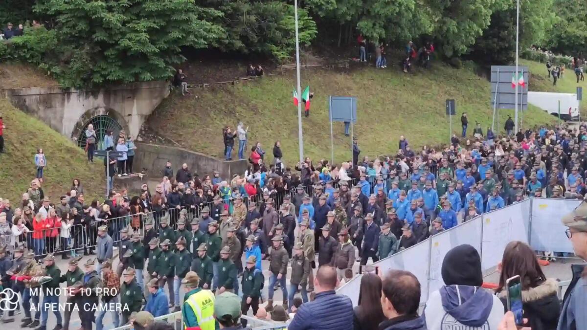 Derubati gli Alpini a Udine durante la sfilata: via 5mila euro di quote di partecipazione - 