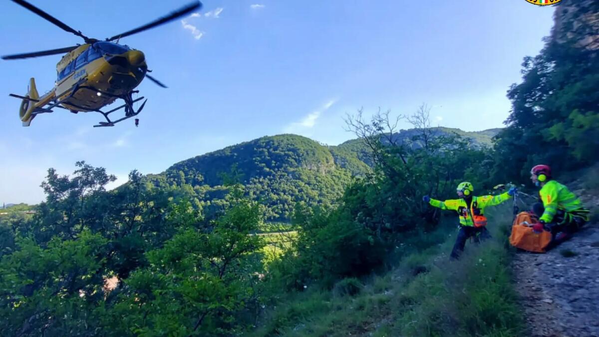 Vola dalla parete per 6 metri: grave una freeclimber 50enne -
