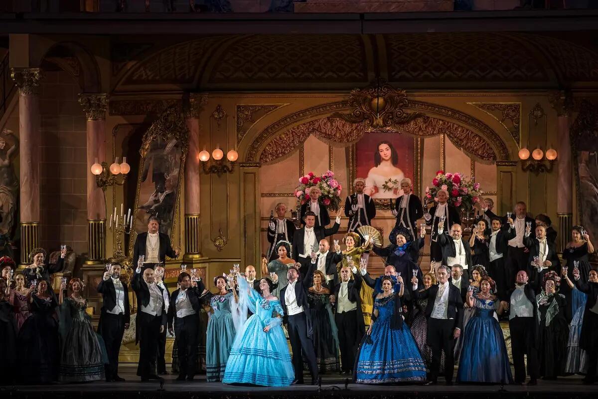 Arena di Verona, l'Opera viaggia anche sui social: incassi per 4,5 milioni dalla pubblicità online - 