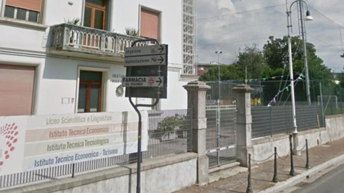 Latisana, donna insultata e auto danneggiata da un gruppo di bambini - 