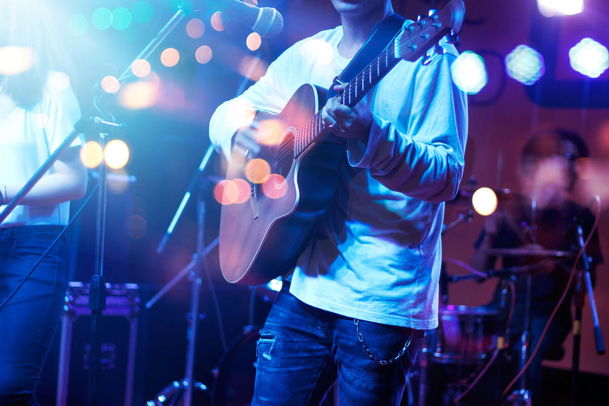 Lorenzo Live 2023: concerto di solidarietà il 7 maggio per presentare #lacartadilorenzo -
