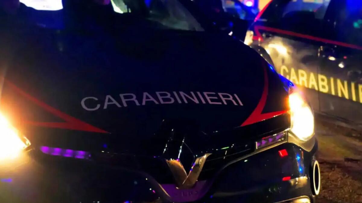 Terrore in una casa a Udine: due donne derubate da 3 ladri con coltello - 