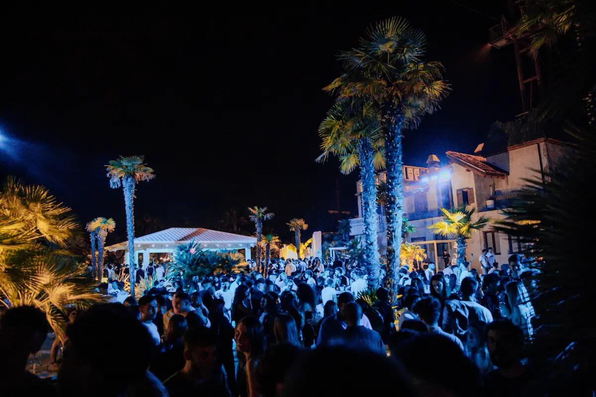 Oltre 3.000 ospiti all'inaugurazione del Vanilla Club di Jesolo - 