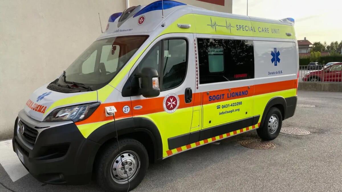 A terra sulla strada a Latisanotta priva di sensi: gravissima una persona - 