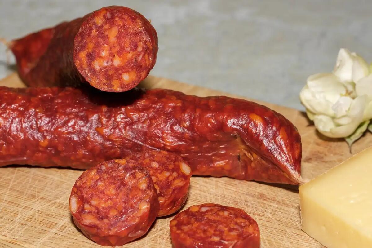 Spianata: cos'è questo famoso salame piccante? - 