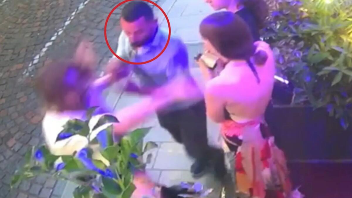 Shock a Udine, minorenne aggredita in strada da uno sconosciuto: è caccia all'uomo - 