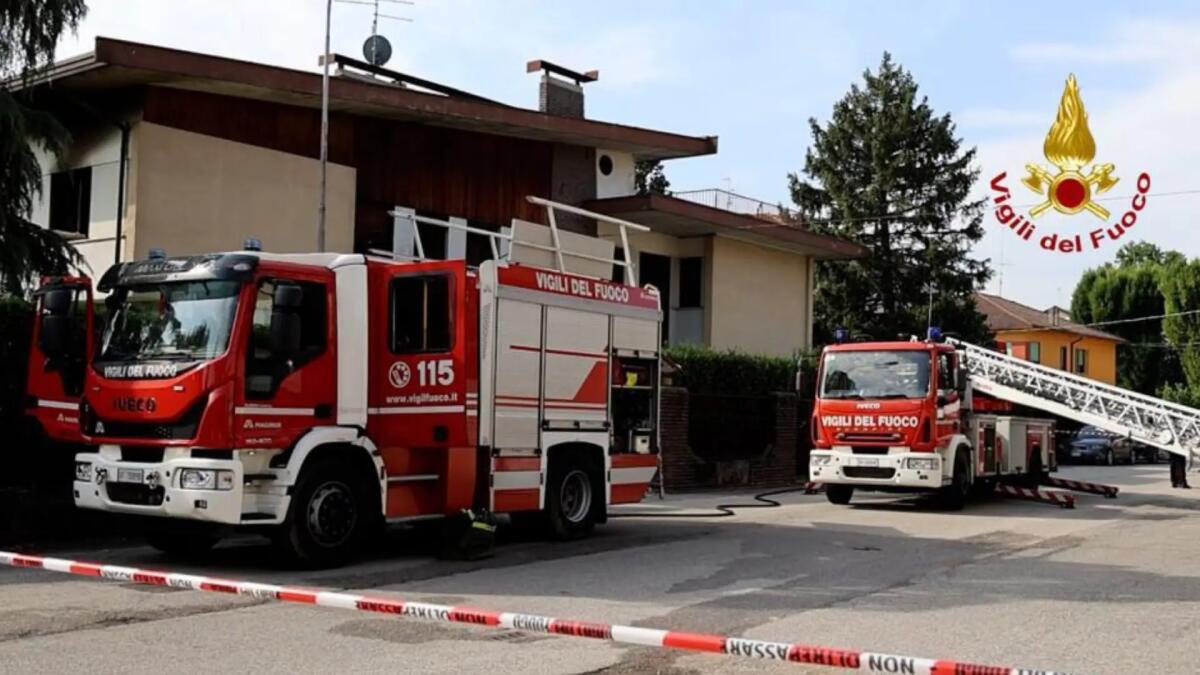 A fuoco una villa, centro di accoglienza stranieri: un ferito - 