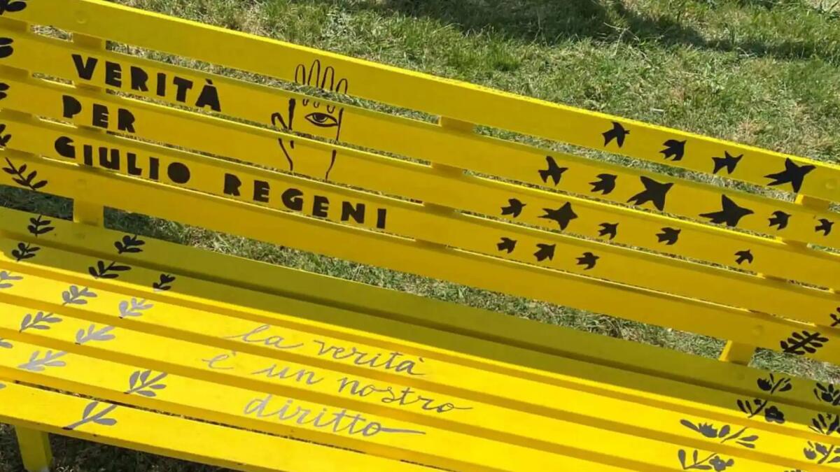 All'Hub Park di Lignano una panchina dedicata a Giulio Regeni - 