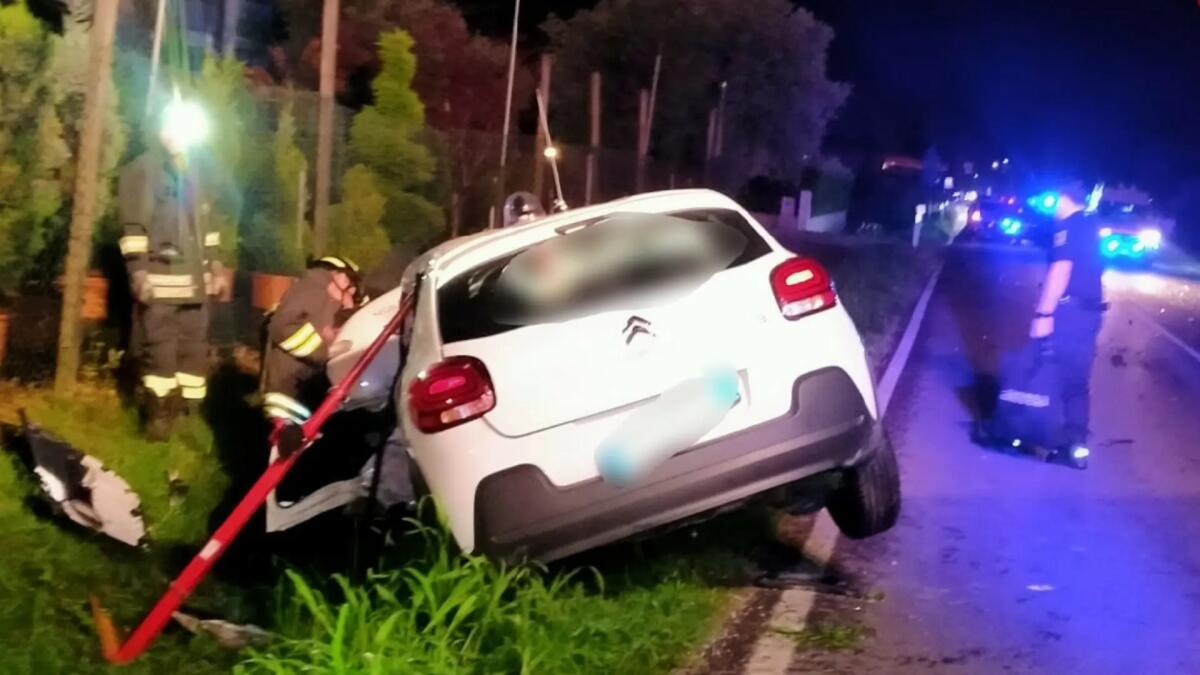Incidente a Castelfranco Veneto, scontro tra 2 auto: feriti i conducenti -