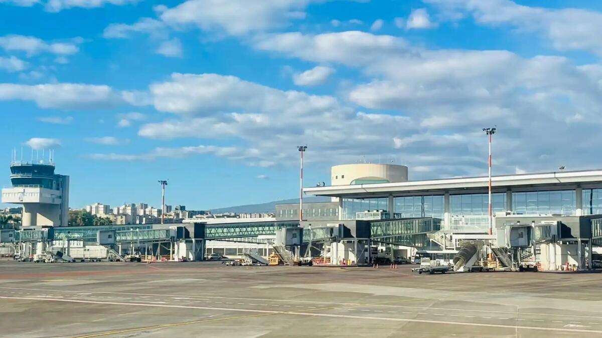 Aeroporto di Venezia, disagi per l’incendio di Catania: ecco come salvare il viaggio -