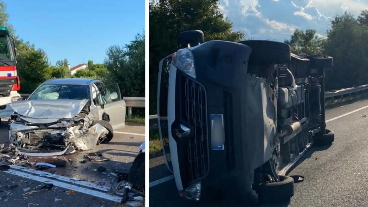 San Donà di Piave. Si scontrano due auto e un furgone che finisce ribaltato: 2 feriti - 