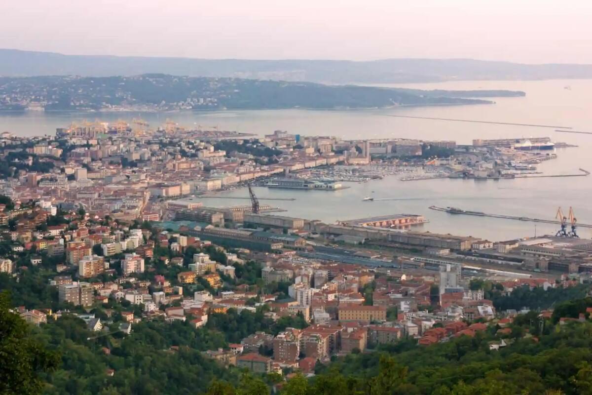 Esplorando il Friuli d'Estate: 10 Luoghi Incantevoli da Scoprire - 