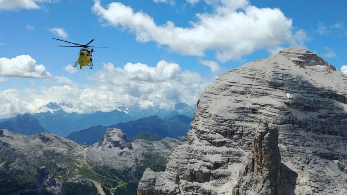 Cortina. Precipita dalla Tofana di Rozes mentre scala in free solo: morto alpinista - 