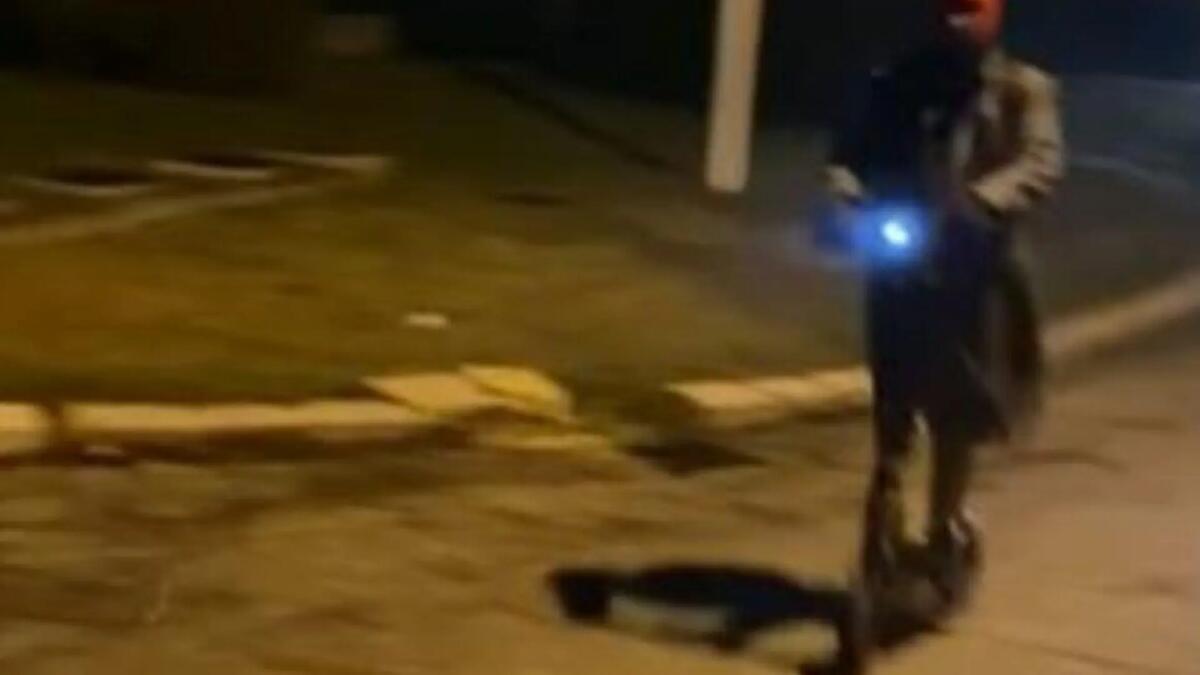 Furti in monopattino in bar e ristoranti: beccati i due ladri - 