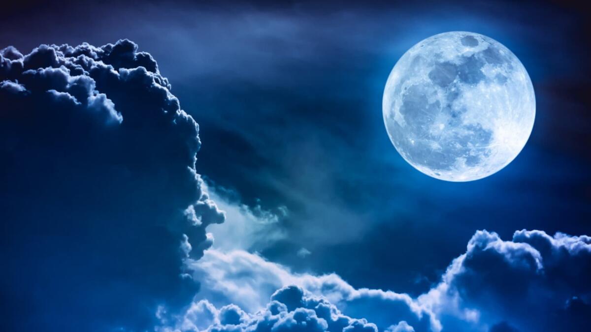Sul cielo del Nordest arriva lo spettacolo raro della Superluna Blu - 