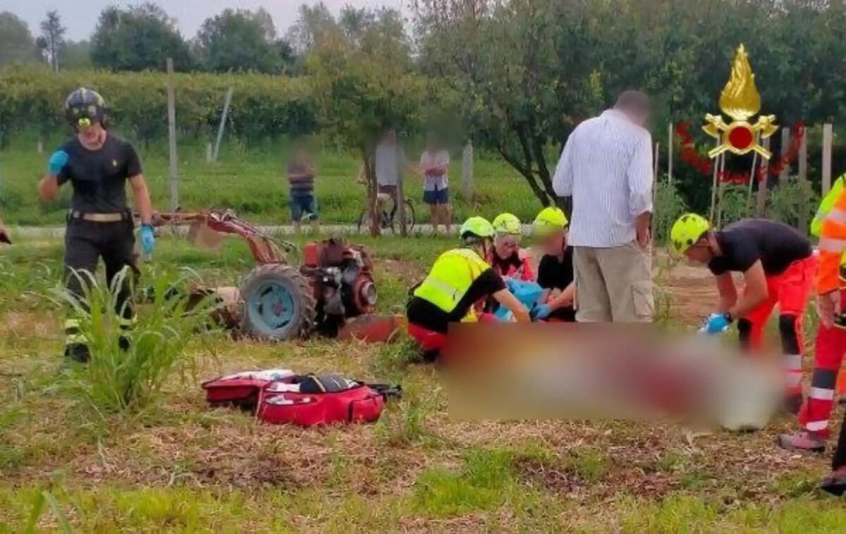 Incastrato con le gambe nelle lame del motocoltivatore: soccorso un uomo a Visinale di Pasiano - 