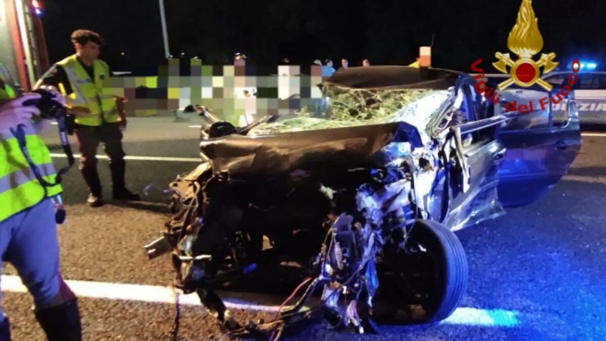 Piombano contro il guardrail in A27: morto il 26enne Gianpaolo Lunardon, grave il passeggero - 