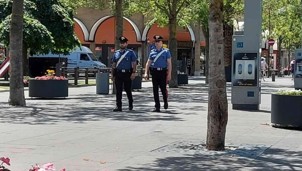 Maxi furto da 10mila euro in appartamento a Lignano: rubati orologi, gioielli e denaro - 