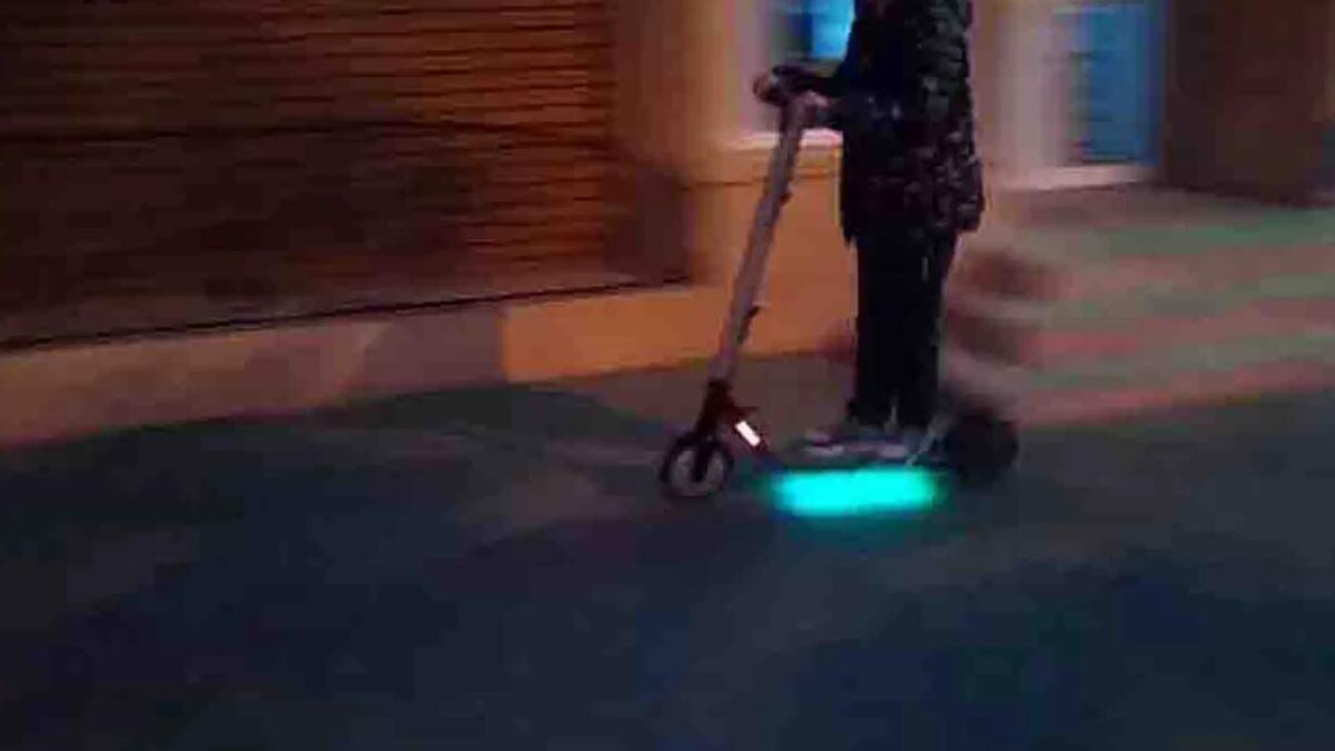 Caneva, 25enne cade dal monopattino e batte la testa: è molto grave - 