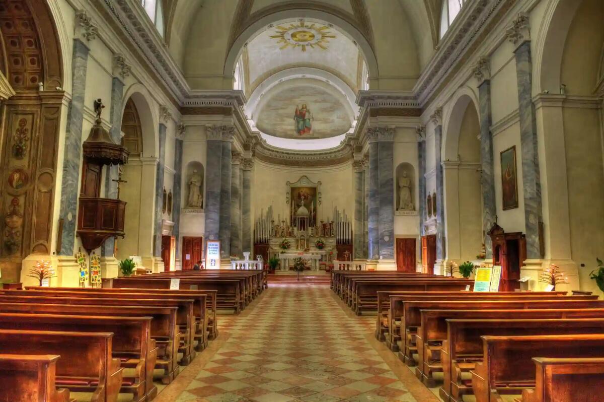 Scandalo nell'Arcidiocesi di Colonia: mille collegamenti a siti porno da computer ecclesiastici - 