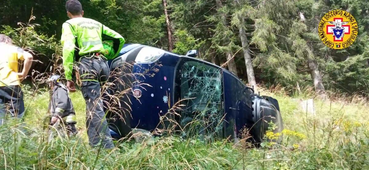 Due incidenti: a Pontebba un'auto finisce nella scarpata, a Tarvisio una scalatrice vola per 4 metri in falesia - 