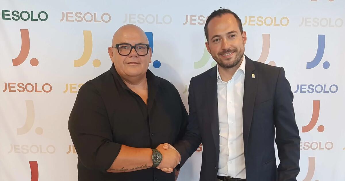 Monopattini elettrici e bicilette, a Jesolo il nuovo servizio di bike sharing -