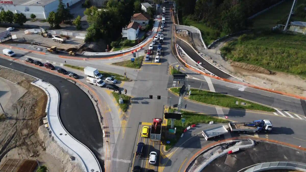 Nuova rotatoria tra le Sr 352 e 162 e il casello di Palmanova: via il semaforo. Le modifiche alla viabilità - 