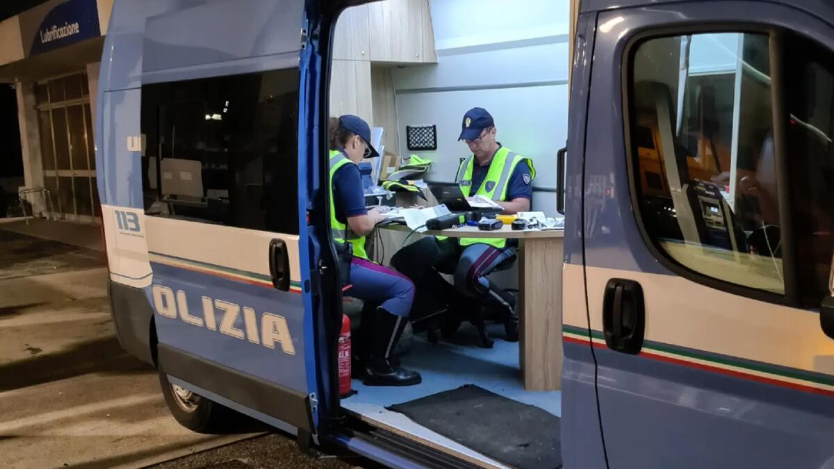 Udine. Ubriachi e drogati al volante, saltano 11 patenti in una sola notte - 