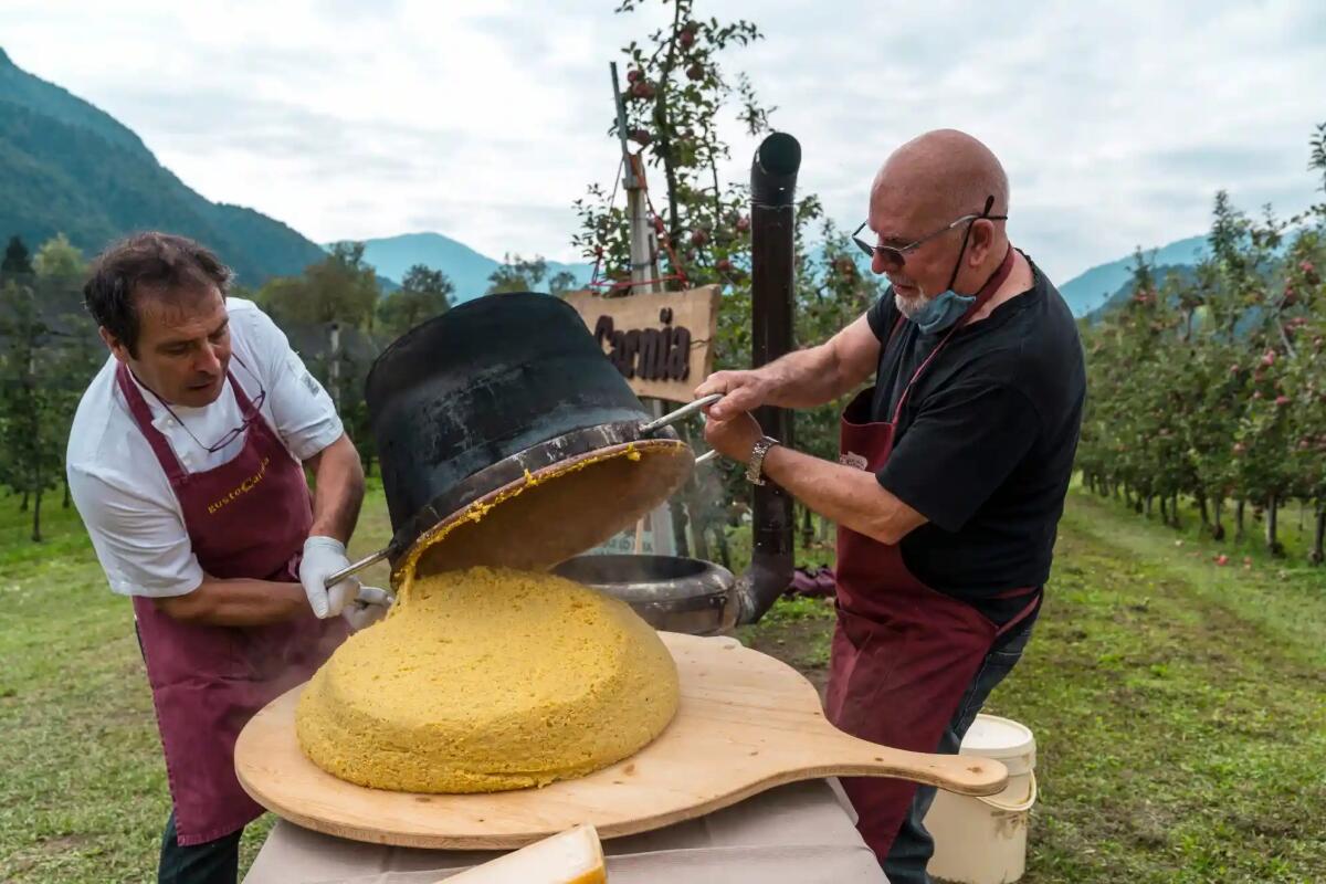 Pic-nic nel parco di Verzegnis: gustoCarnia porta la buona cucina in mezzo alla natura - 