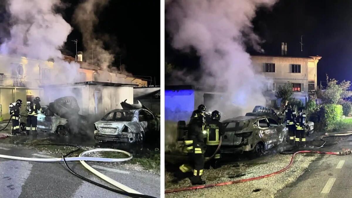 Pasiano, distrutte dalle fiamme due auto: si tratta di incendio doloso - 