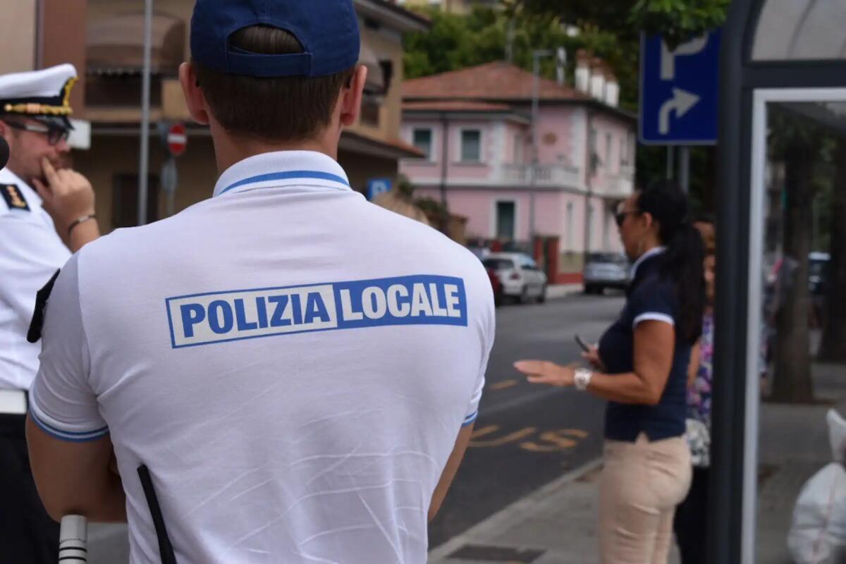 Monfalcone. Sospesa la licenza a un negozio nel centro cittadino e notificato un Daspo urbano  - 