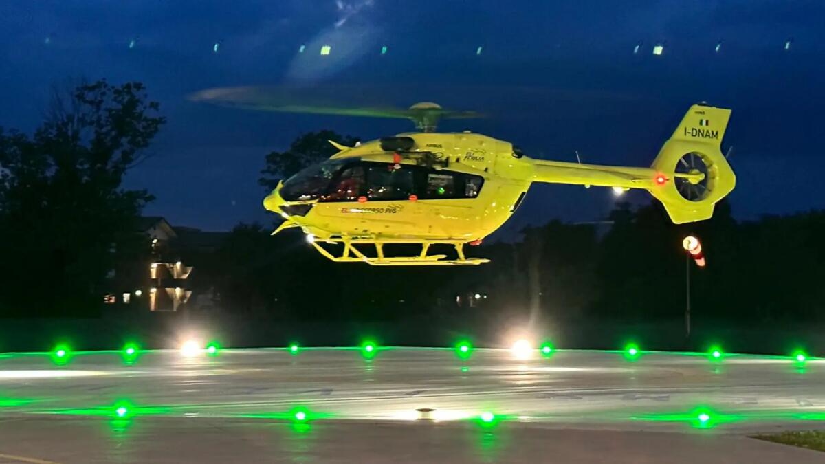 Varmo. Esce fuori strada con l'auto sulla Ferrata e si ribalta: ferito il conducente - 