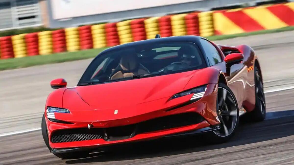 Jesolo, gioielli e motori in riva al mare per un evento benefico - 