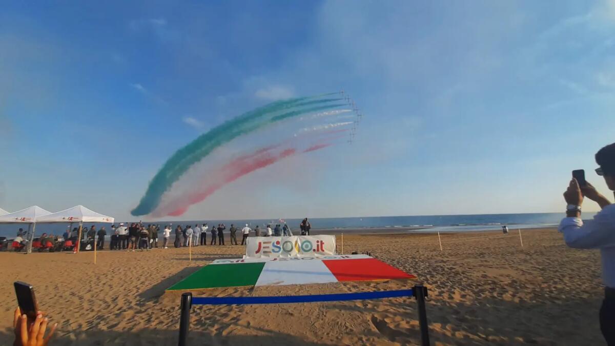 Jesolo Air Show, oltre mezzo milione di persone con gli occhi al cielo -
