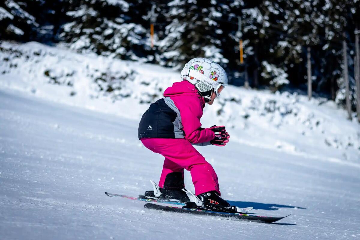 Turismo, in Friuli sconto skipass 75% per under 19 nella stagione 2023-24 - 