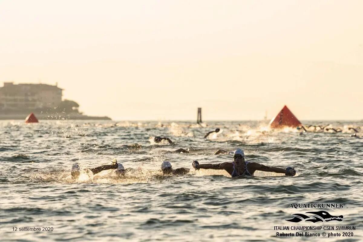 Torna Acquaticrunner, la corsa degli "uomini anfibi" tra Grado e Lignano - 