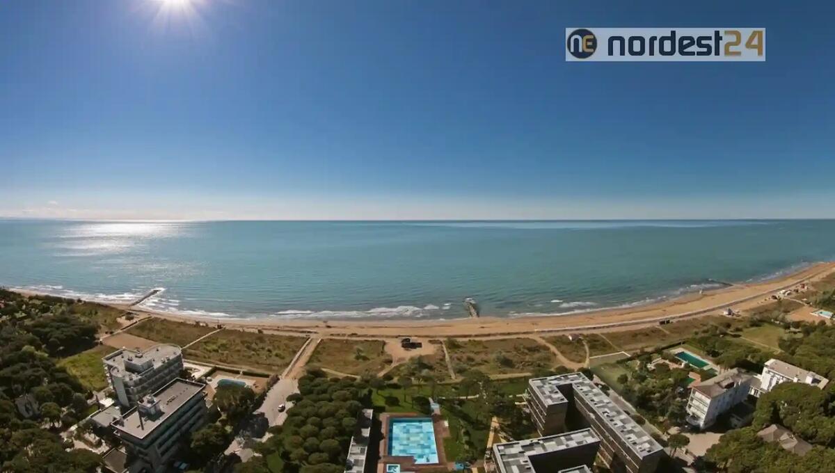 Estate senza fine a Jesolo, tutti al mare anche in autunno - 