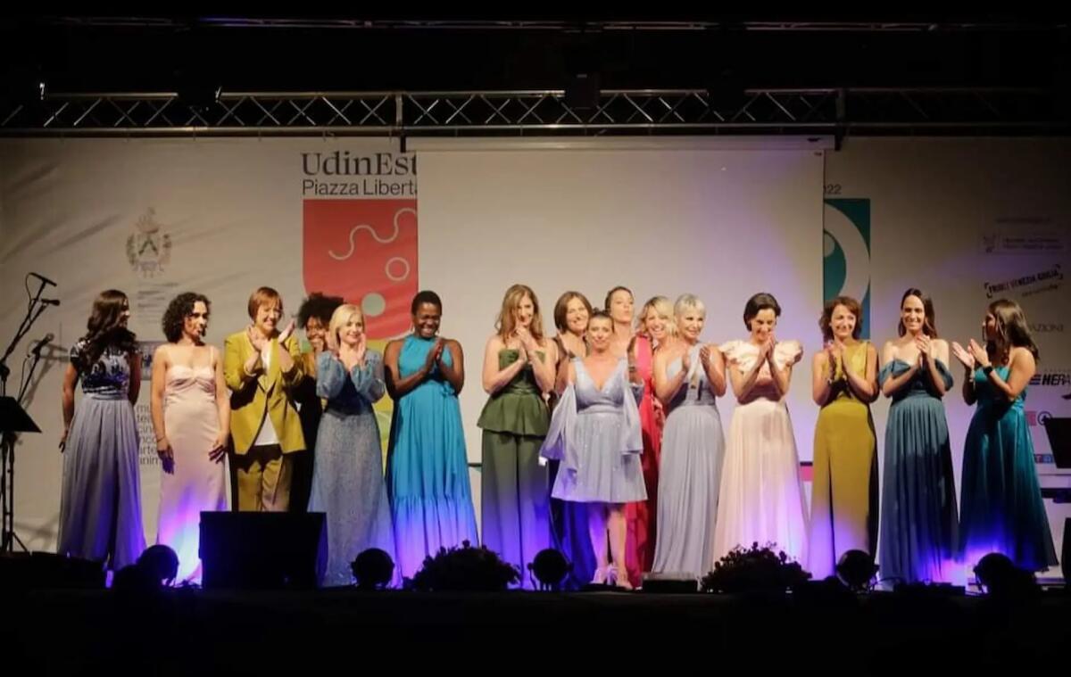 Sfilata curvy nel segno della bellezza inclusiva e dell’autostima - 