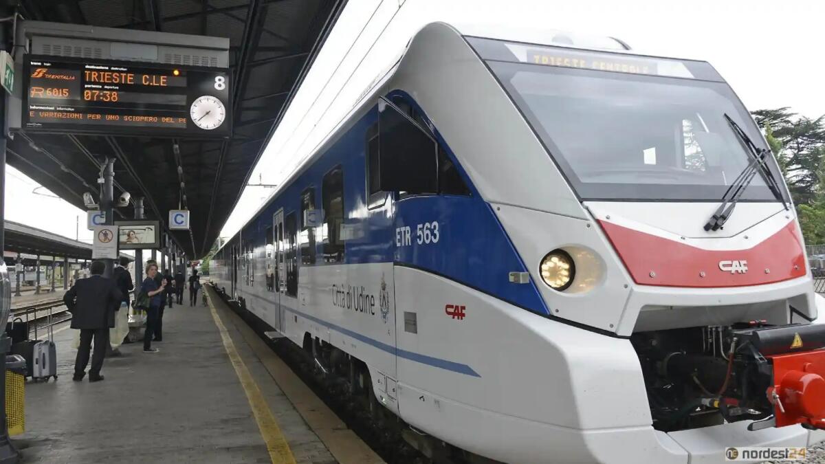 Treni in ritardo e cancellazioni sulla linea Trieste Venezia a causa di un guasto -