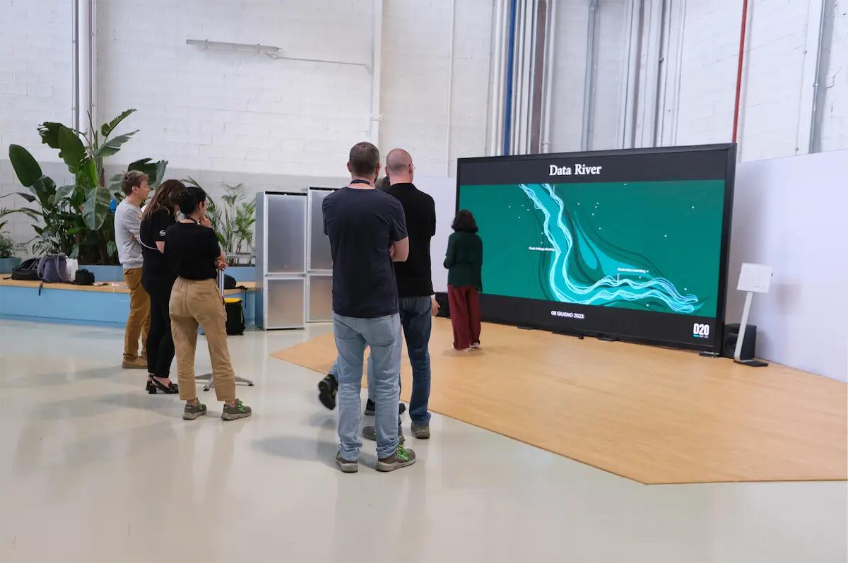 Electrolux Group inaugura la prima opera di data-art in una fabbrica italiana -