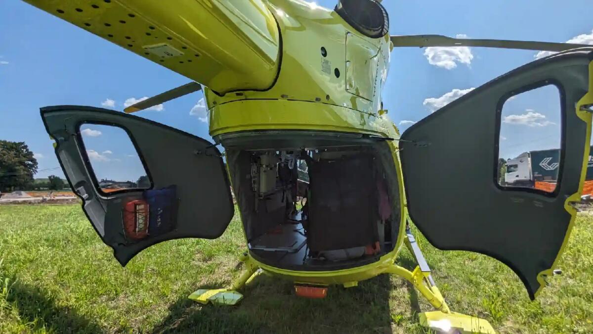 Finisce fuori strada con la moto a Budoia: ferito gravemente un centauro - 