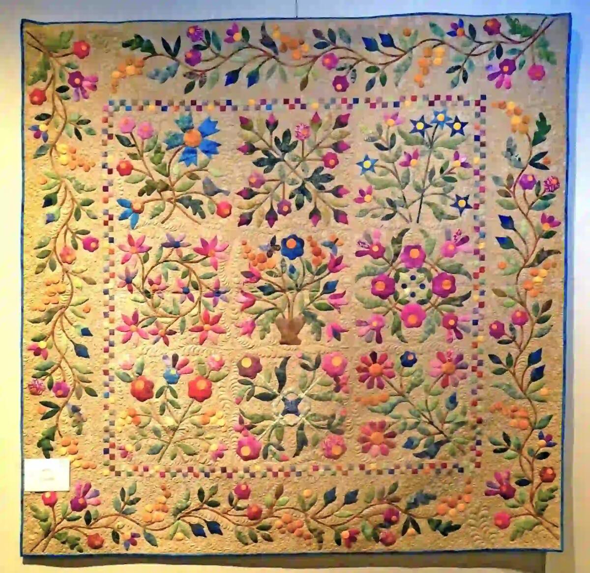Treviso. "Patchwork arte tessile", a Casa Robegan torna la mostra di quilt promossa da Patchwork Idea - 