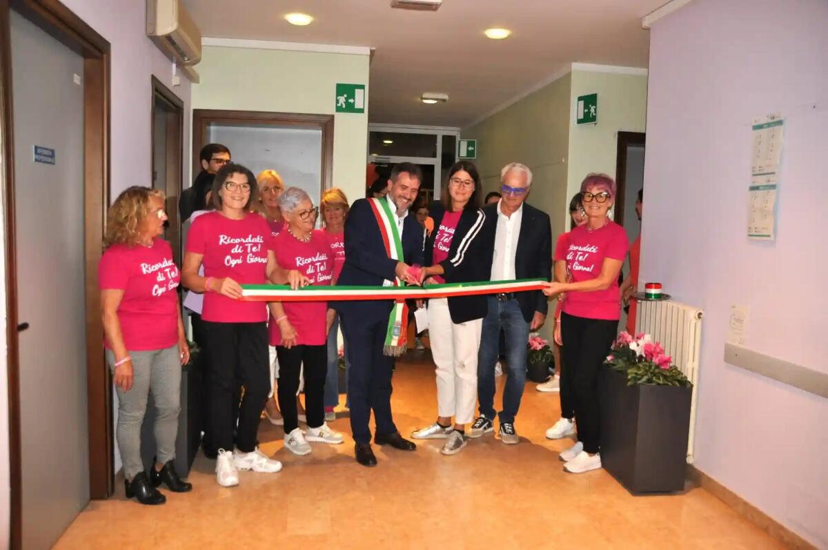 Taglio del nastro per il nuovo sportello dell’Andos Ovest Vicentino a Barbarano - 