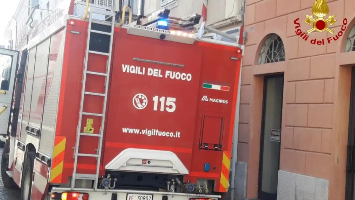 Allarme a Gorizia per un forte odore di gas, evacuata un'intera palazzina - 