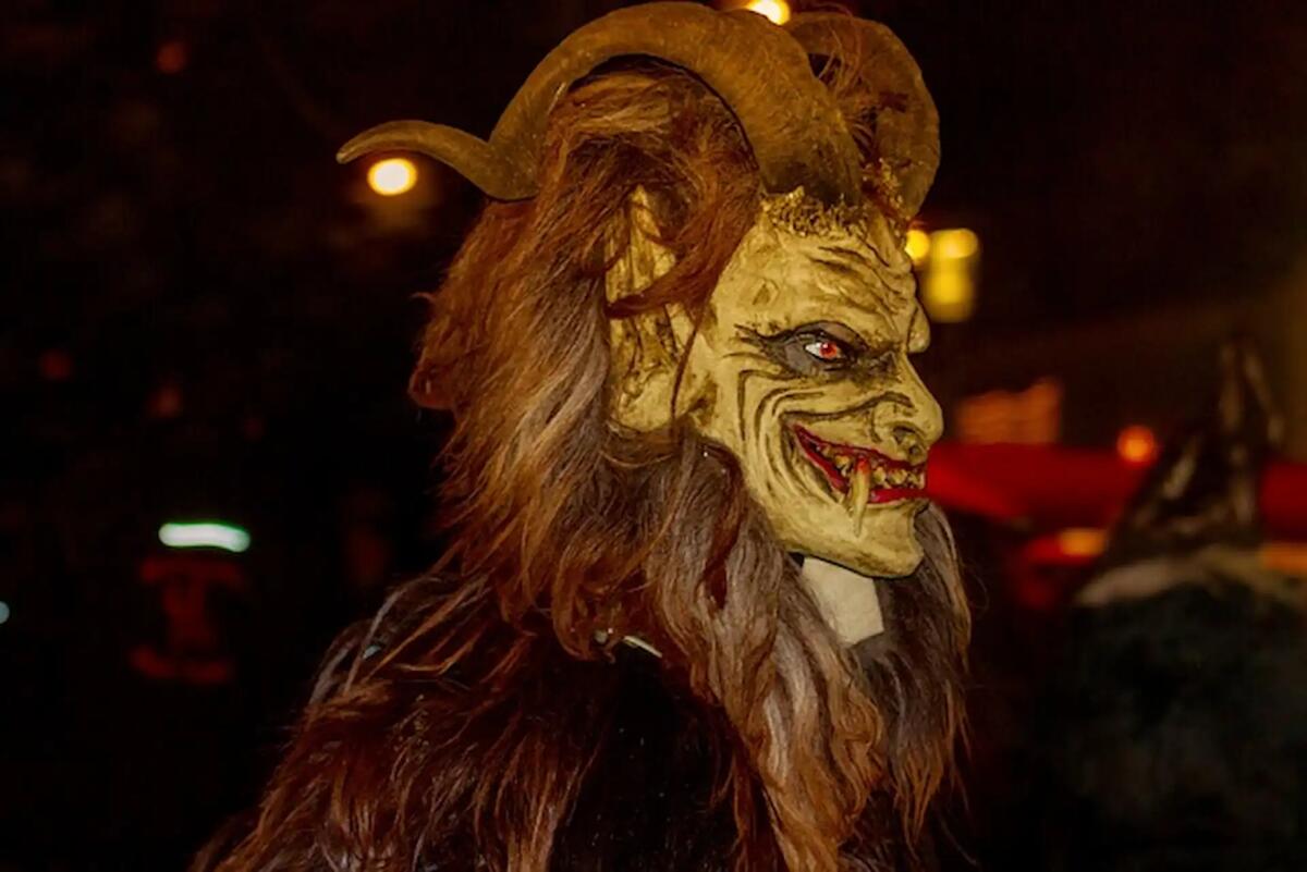 San Nicolò e i Krampus tornano nelle vallate del tarvisiano -