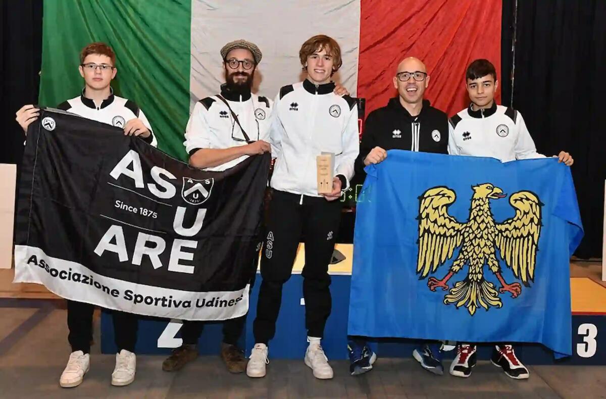 Alberto Paoletti (spada ASU) vola ad Atene per la prova di Coppa del Mondo - 