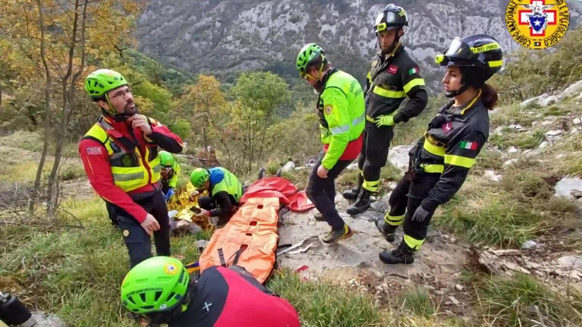 Cade sul sentiero e rimane bloccata: soccorsa una 30enne in ipotermia a San Dorligo della Valle - 
