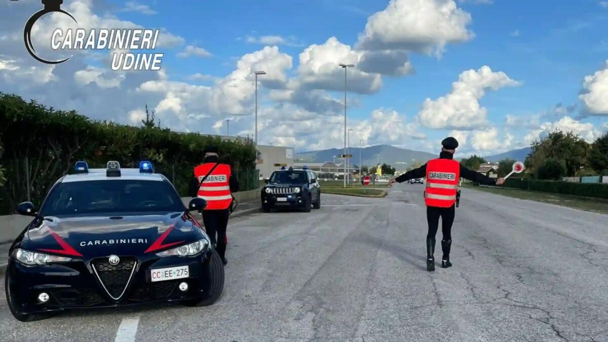 Cividale. Aggredisce una donna in strada e si scaglia contro i Carabinieri: arrestato 33enne -